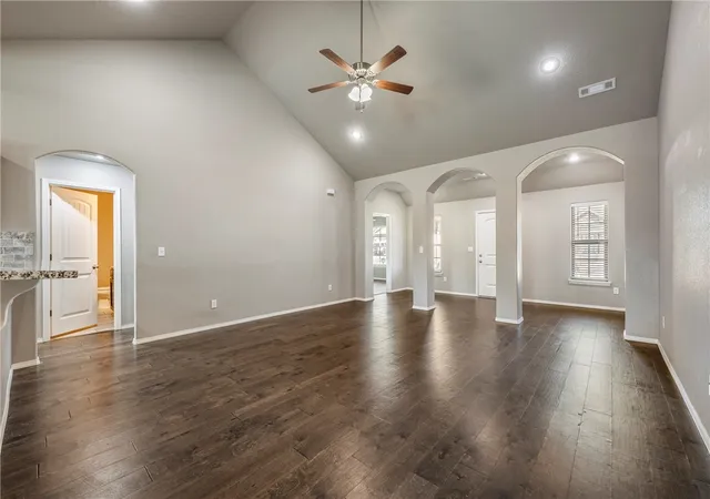 Photo 3 of Single family home for sale at 711 Paint Ln, Centerton, AR 72719 | MLS# 1360803 | Listing updated on 2026-10-20