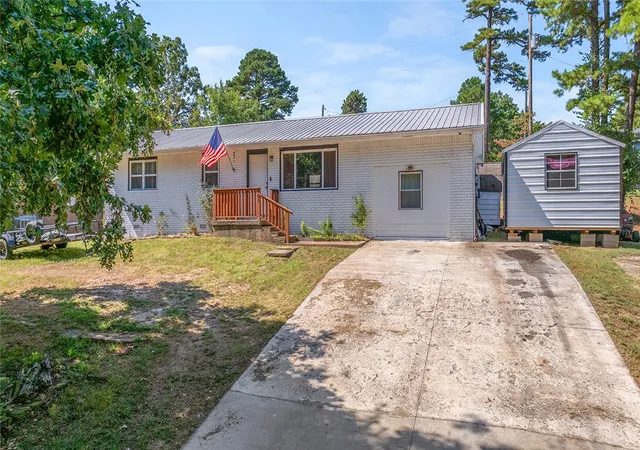 Photo 1 of Single family home for sale at 103 Circle Dr, Anderson, MO 64831 | MLS# 1363235 | Listing updated on 2026-10-18