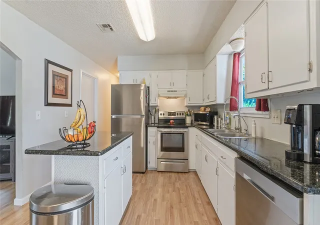 Photo 4 of Single family home for sale at 103 Circle Dr, Anderson, MO 64831 | MLS# 1363235 | Listing updated on 2026-10-18