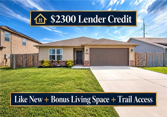 Single family home for sale at 1030 Meadowridge Dr, Centerton, AR 72719 | MLS# 1363592