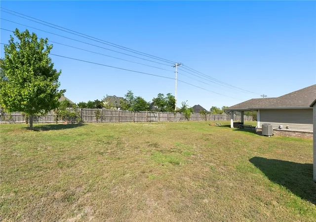 Photo 3 of Single family home for sale at 6101 Sw Thorney Cvs, Bentonville, AR 72713 | MLS# 1363818 | Listing updated on 2026-10-15