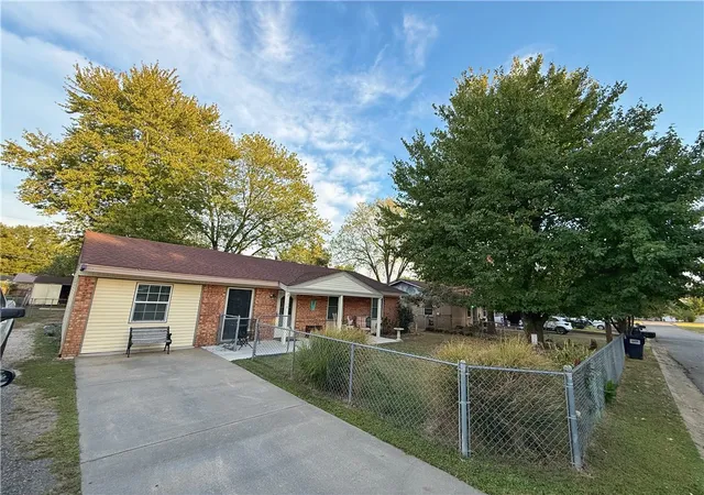 Photo 3 of Single family home for sale at 1110 Avenue 4 Ne, Atkins, AR 72823 | MLS# 1363863 | Listing updated on 2026-10-14