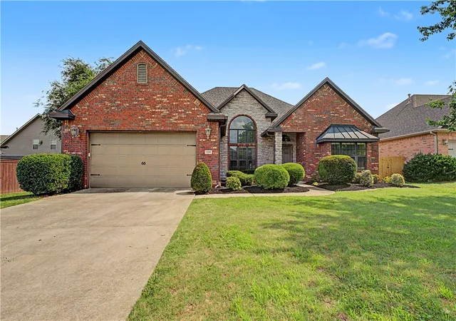 Photo 1 of Single family home for sale at 3503 Sw Baybridge Cvs, Bentonville, AR 72712 | MLS# 1363856 | Listing updated on 2026-10-18