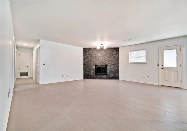 Photo 3 of Sale Pending at 1703 Se P St, Bentonville, AR 72712 | MLS# 1364058 | Listing updated on 2026-10-17