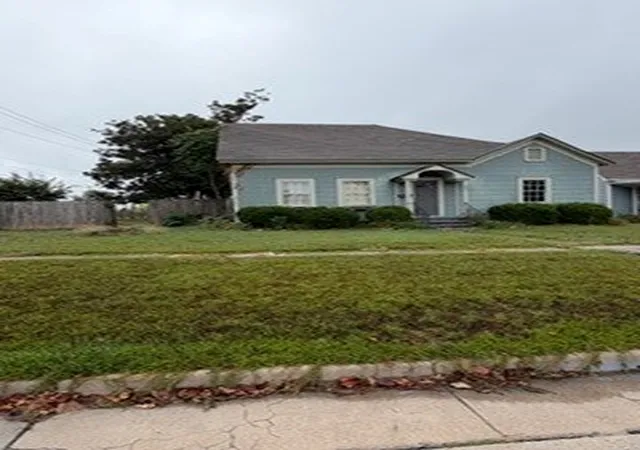 Photo 1 of Single family home for sale at 521 N 3rd Street, Rogers, AR 72756 | MLS# 1364075 | Listing updated on 2026-10-19