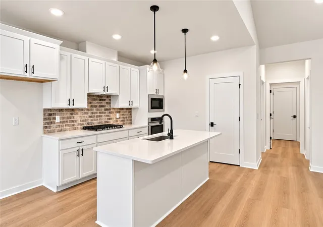 Photo 3 of Single family home for sale at 4409 Sw Pawhuska St, Bentonville, AR 72713 | MLS# 1363475 | Listing updated on 2026-10-21