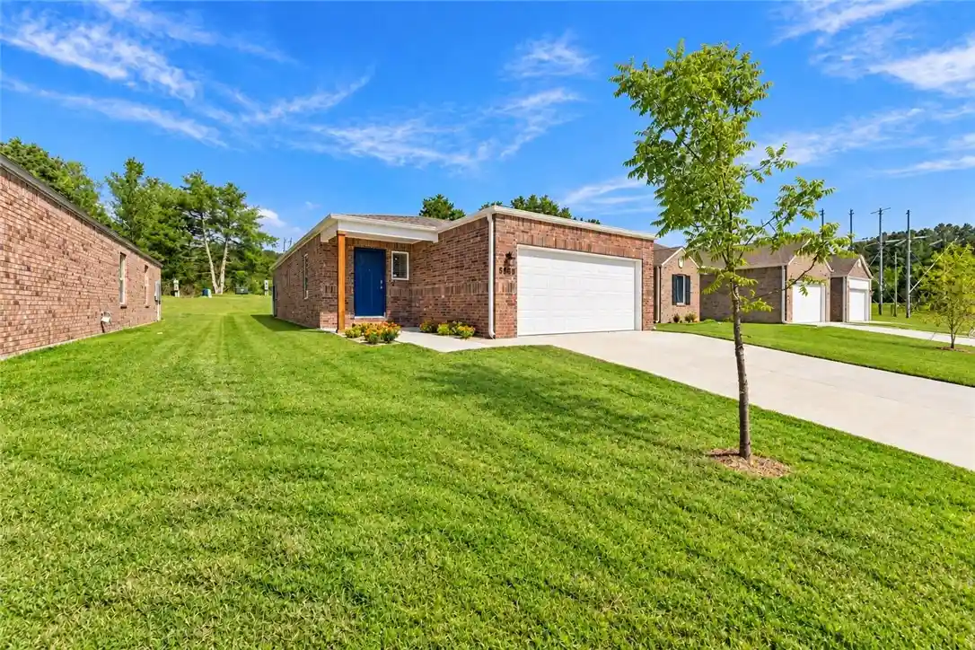 Single family home for sale at 5560 Keystone Ave, Springdale, AR 72764 | MLS# 1364317