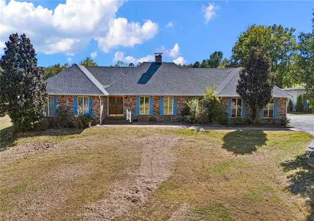 Single family home for sale at 493 E Huckleberry Rd, Dover, AR 72837 | MLS# 1364269