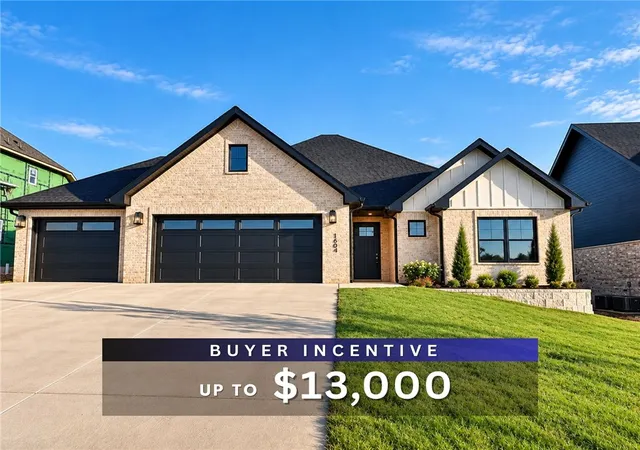 Single family home for sale at 1604 Crystal Clear Ln, Cave Springs, AR 72718 | MLS# 1363494