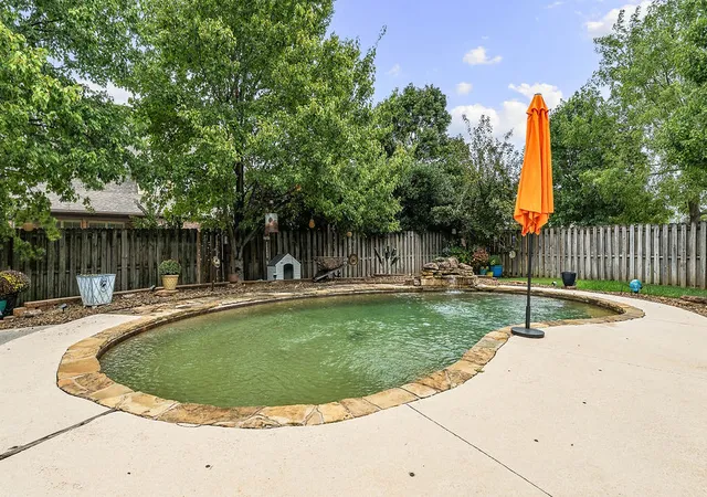 Photo 2 of Single family home for sale at 3706 Sw Lone Oak Ave, Bentonville, AR 72712 | MLS# 1364475 | Listing updated on 2026-10-18