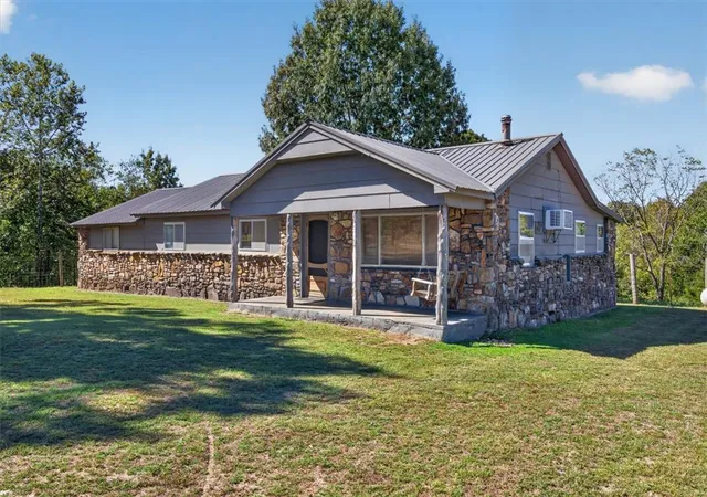 Photo 2 of Single family home for sale at 273 Madison 1321, Huntsville, AR 72740 | MLS# 1364608 | Listing updated on 2026-10-27