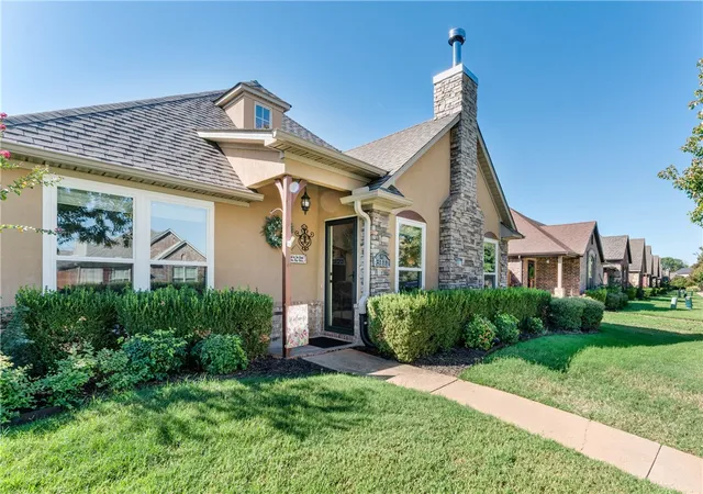 Photo 2 of Single family home for sale at 3111 Sw Warberry Ave, Bentonville, AR 72713 | MLS# 1364050 | Listing updated on 2026-10-20