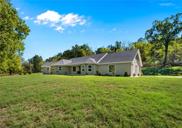 Single family home for sale at 23001 Honey Crk Rd, Sulphur Springs, AR 72768 | MLS# 1364428