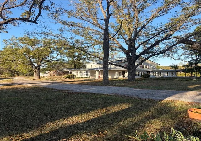 Photo 1 of Sale Pending at 696 N Highway 21, Berryville, AR 72616 | MLS# 1364686 | Listing updated on 2026-10-28