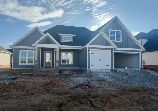 Photo 1 of Single family home for sale at 6607 S 60th Street, Rogers, AR 72758 | MLS# 1364714 | Listing updated on 2026-10-20