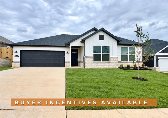 Photo 1 of Single family home for sale at 6002 Sw Omaha Ave, Bentonville, AR 72713 | MLS# 1363915 | Listing updated on 2026-10-21