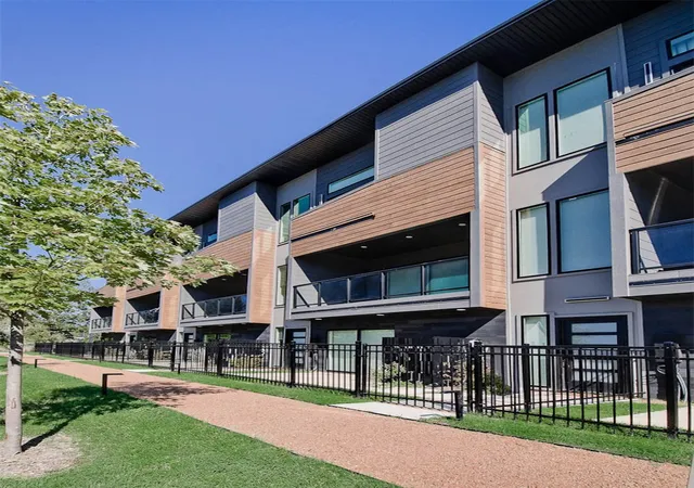 Condo for sale at 216 NW 9th Street, Bentonville, AR 72712 | MLS# 1364553