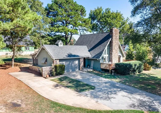Single family home for sale at 3701 W Seneca Ct, Rogers, AR 72758 | MLS# 1364181