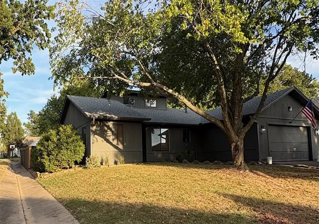 Photo 1 of Single family home for sale at 1223 Countrywood Cir, Rogers, AR 72756 | MLS# 1364615 | Listing updated on 2026-10-21