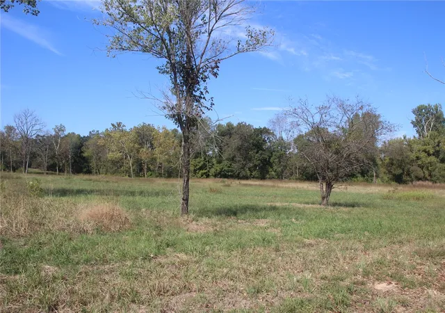 Photo 4 of House for sale at 001 W Highway 62, Pyatt, AR 72672 | MLS# 1364843 | Listing updated on 2026-10-12