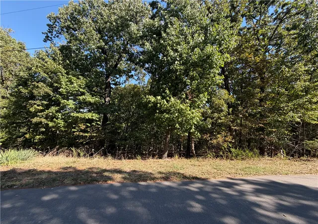 Photo 2 of Land for sale at Lot 22 Sandhurst Dr, Bella Vista, AR 72714 | MLS# 1364866 | Listing updated on 2026-10-15