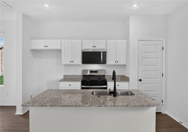 Photo 3 of Single family home for sale at 1364 Ridgeview Dr, Springdale, AR 72762 | MLS# 1364932 | Listing updated on 2026-10-14