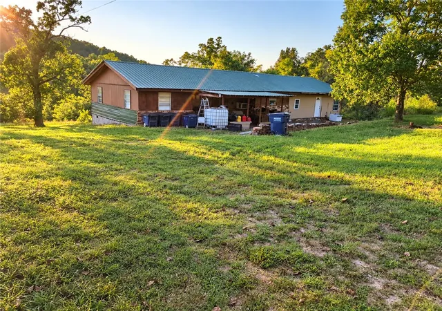 Photo 1 of Single family home for sale at 2029 Marion County 4019, Everton, AR 72633 | MLS# 1364988 | Listing updated on 2026-10-21