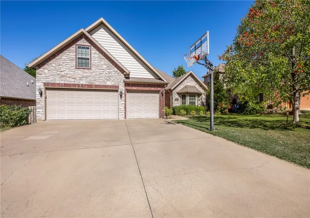 Photo 1 of Single family home for sale at 4510 Sw Alfalfa Ave, Bentonville, AR 72713 | MLS# 1364858 | Listing updated on 2026-10-21
