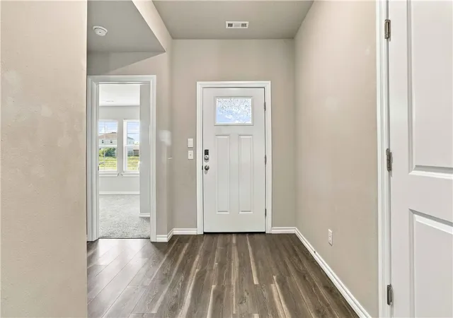 Photo 4 of Single family home for sale at 501 Cattleman Ln, Siloam Springs, AR 72761 | MLS# 1364596 | Listing updated on 2026-10-15