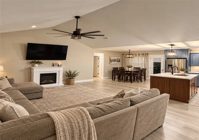 Photo 4 of Single family home for sale at 5700 Country Aire Loop, Hackett, AR 72937 | MLS# 1365314 | Listing updated on 2026-10-29