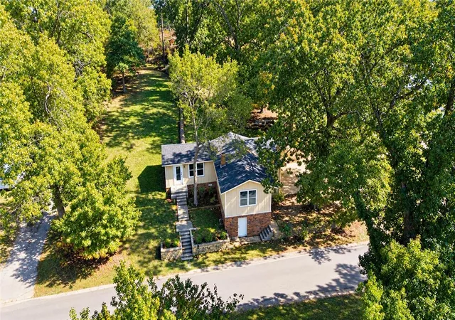 Photo 1 of Sale Pending at 310 Longview St, Noel, MO 64854 | MLS# 1365312 | Listing updated on 2026-10-28
