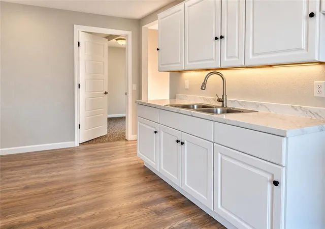 Photo 4 of Sale Pending at 310 Longview St, Noel, MO 64854 | MLS# 1365312 | Listing updated on 2026-10-28