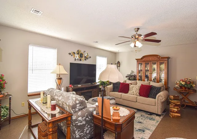 Photo 4 of Sale Pending at 1928 S & 1930 18th St, Rogers, AR 72758 | MLS# 1365043 | Listing updated on 2026-10-18