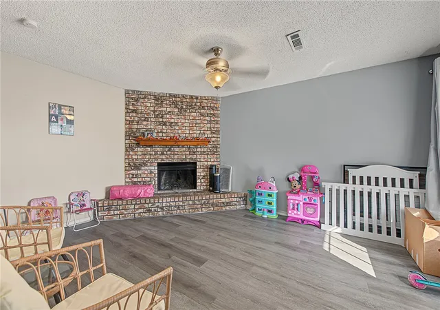Photo 3 of Sale Pending at 1500 N & 1508 Pleasant St #A & B, Springdale, AR 72764 | MLS# 1365321 | Listing updated on 2026-10-21