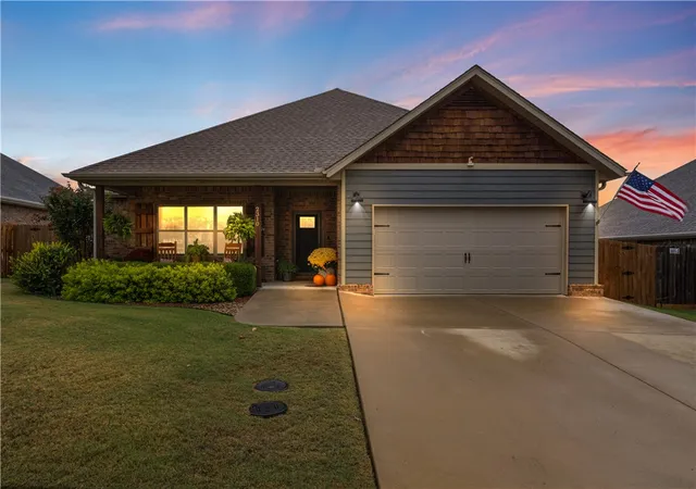Photo 2 of Single family home for sale at 2310 Hope Ln, Siloam Springs, AR 72761 | MLS# 1365359 | Listing updated on 2026-10-19