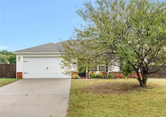 Photo 1 of Sale Pending at 6730 Arrowhead Cvs, Springdale, AR 72762 | MLS# 1365279 | Listing updated on 2026-10-18
