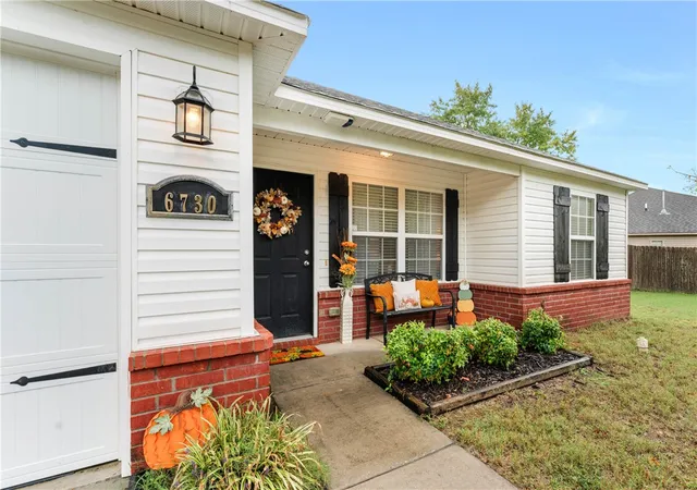 Photo 1 of Sale Pending at 6730 Arrowhead Cvs, Springdale, AR 72762 | MLS# 1365279 | Listing updated on 2026-10-18