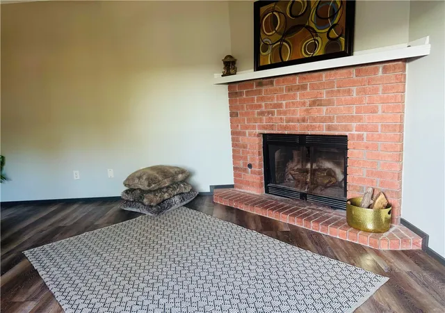 Photo 3 of House for sale at 2429 W Gum St, Rogers, AR 72758 | MLS# 1365369 | Listing updated on 2026-10-16