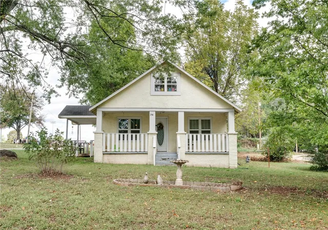 Photo 1 of Single family home for sale at 314 Park Ave, Huntsville, AR 72740 | MLS# 1365411 | Listing updated on 2026-10-17