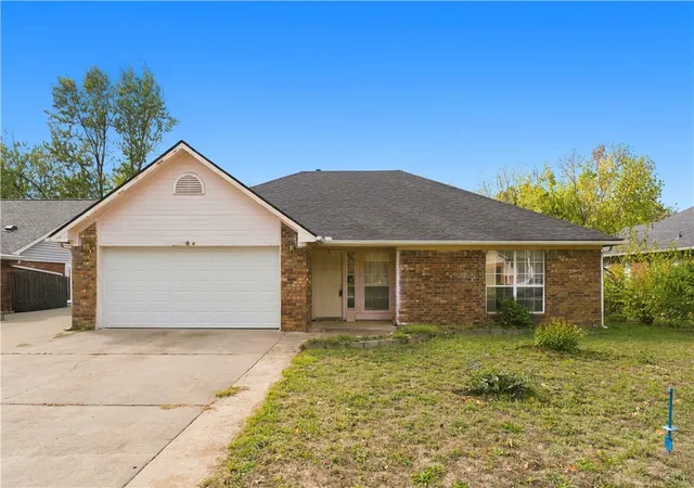 Photo 1 of Single family home for sale at 808 North 26th, Rogers, AR 72756 | MLS# 1365492 | Listing updated on 2026-10-17