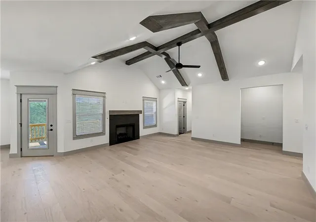 Photo 4 of Single family home for sale at 21 Ironside Ln, Bella Vista, AR 72715 | MLS# 1365501 | Listing updated on 2026-10-17