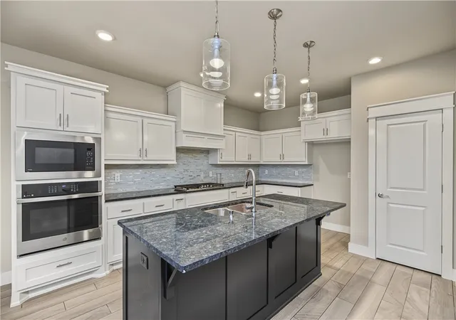Photo 3 of Single family home for sale at 4405 SW Plumley Ave, Bentonville, AR 72713 | MLS# 1365387 | Listing updated on 2026-10-18