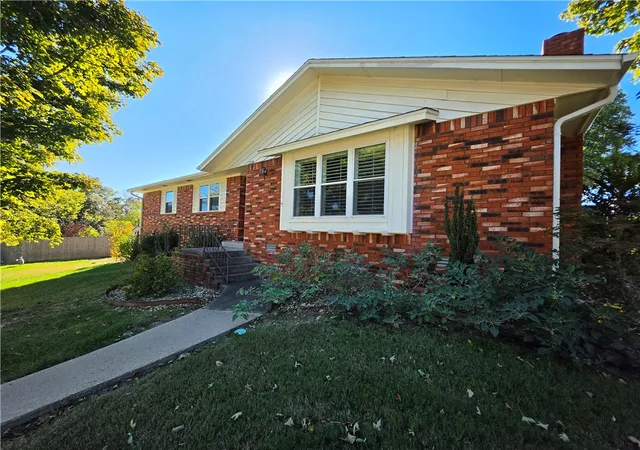 Photo 1 of Single family home for sale at 1336 Quail Run Cir, Bentonville, AR 72712 | MLS# 1365504 | Listing updated on 2026-10-18