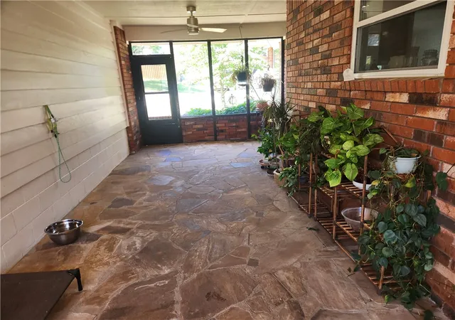 Photo 3 of Single family home for sale at 1336 Quail Run Cir, Bentonville, AR 72712 | MLS# 1365504 | Listing updated on 2026-10-18