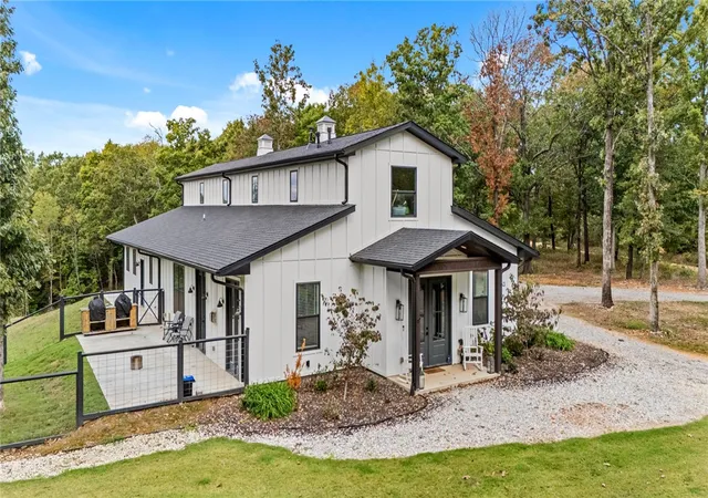 Single family home for sale at 14625 Fruitwood Rd, Gravette, AR 72736 | MLS# 1365479