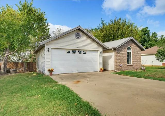 Photo 1 of Sale Pending at 120 Samantha Ct, Lowell, AR 72745 | MLS# 1365124 | Listing updated on 2026-10-21