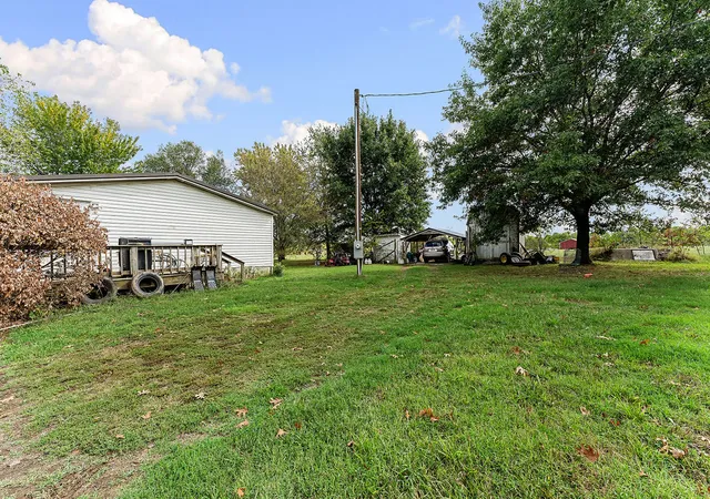 Photo 2 of Manufactured home for sale at 963 NW Peterson Rd, Bentonville, AR 72713 | MLS# 1365414 | Listing updated on 2026-10-18