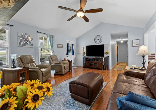Photo 2 of Single family home for sale at 2619 Lacy Ln, Harrison, AR 72601 | MLS# 1365255 | Listing updated on 2026-10-19
