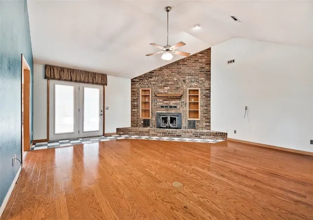 Photo 3 of Single family home for sale at 475 S Elm Springs Rd, Elm Springs, AR 72762 | MLS# 1365289 | Listing updated on 2026-10-19
