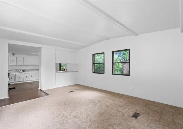 Photo 3 of Manufactured home for sale at 310 Lacy St, Siloam Springs, AR 72761 | MLS# 1365472 | Listing updated on 2026-10-19